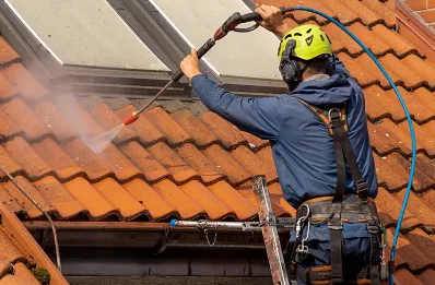 Démoussage et hydrofuge de toiture à Killem
